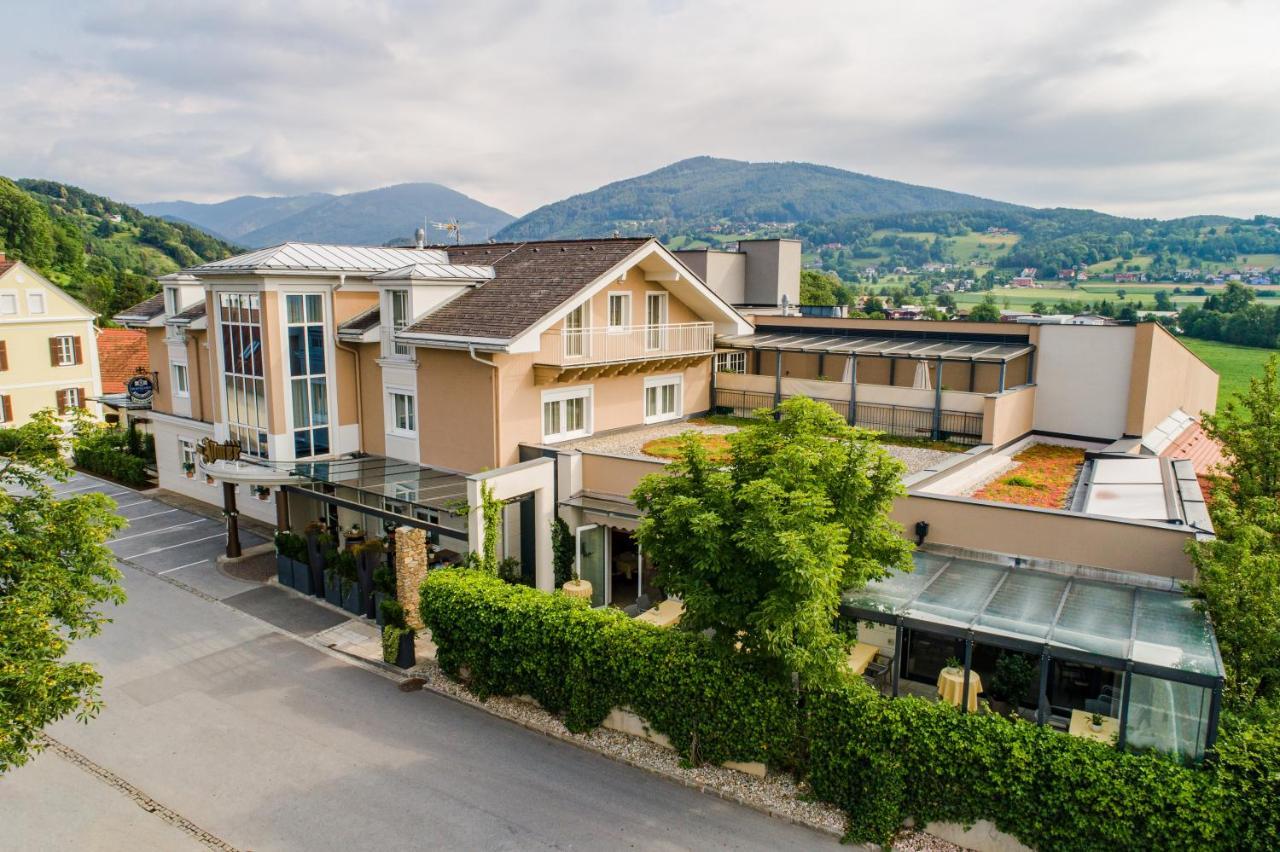 Hotel-Restaurant Allmer Weiz Exterior photo